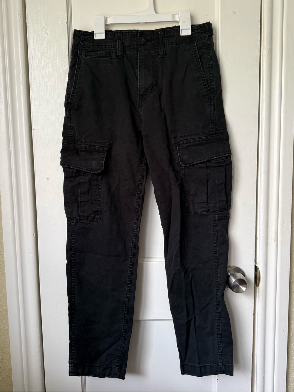 American Eagle slim cargo pants